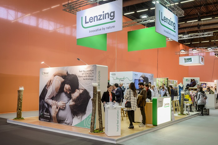 Lenzing booth at Première Vision. © Lenzing AG